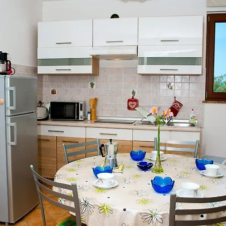 House Soni - 800 M From The Sea Feriehus Rovinj