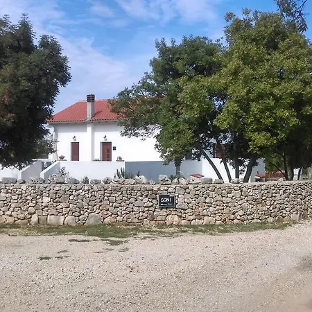 House Soni - 800 M From The Sea Semesterbostad *