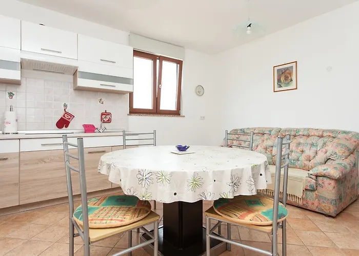 House Soni - 800 M From The Sea Rovinj