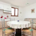 House Soni - 800 M From The Sea Rovigno