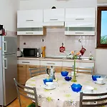House Soni - 800 M From The Sea Casa vacanze Rovigno